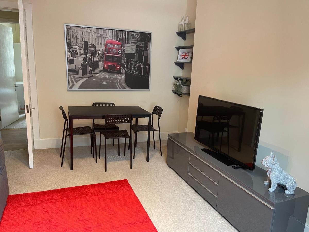 Beautiful 2 Bedroom Apartment- Prime location, Aberdeen centre Buitenkant foto